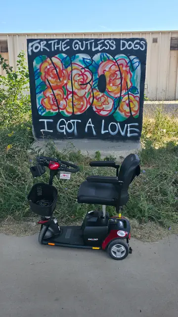 Accessible visit to an i got a love lettering with a mobility scooter rental, Kansas City