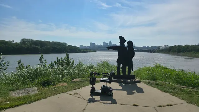 Mobility scooter rental at Lewis and Clark sculpture, Kansas City