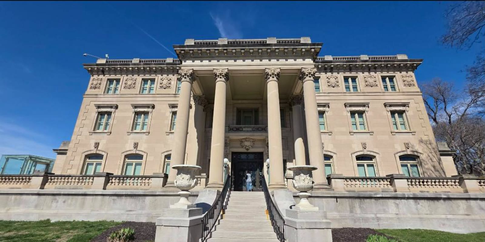 Kansas City Museum at Corinthian Hall
