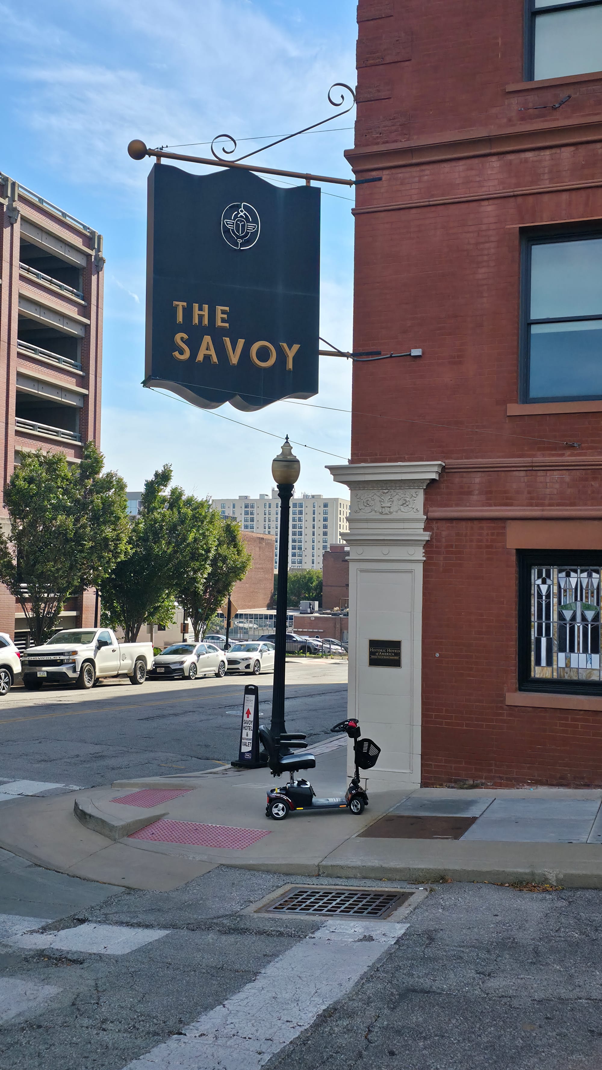 Hotel Savoy Kansas City, Tapestry Collection by Hilton — Kansas City